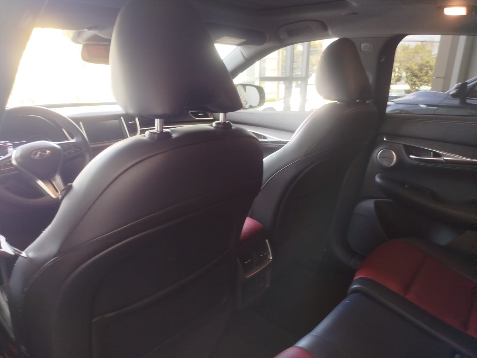 2023 INFINITI QX55 SENSORY AWD L4 2.0T 268 CP 5 PUERTAS AUT PIEL