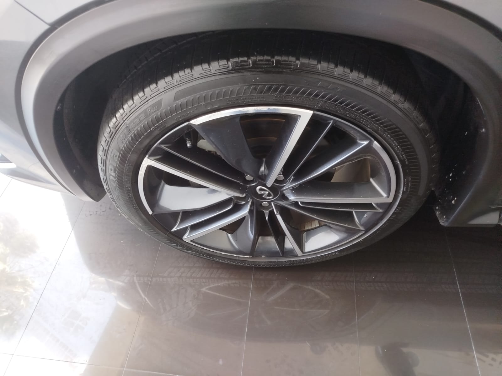 2023 INFINITI QX55 SENSORY AWD L4 2.0T 268 CP 5 PUERTAS AUT PIEL