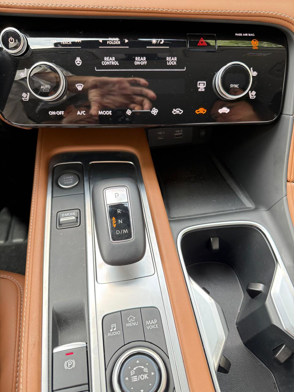 2025 INFINITI QX60 SENSORY AWD, V6, 3.5L, 279 CP, 5 PUERTAS AUT PIEL BA AA QC