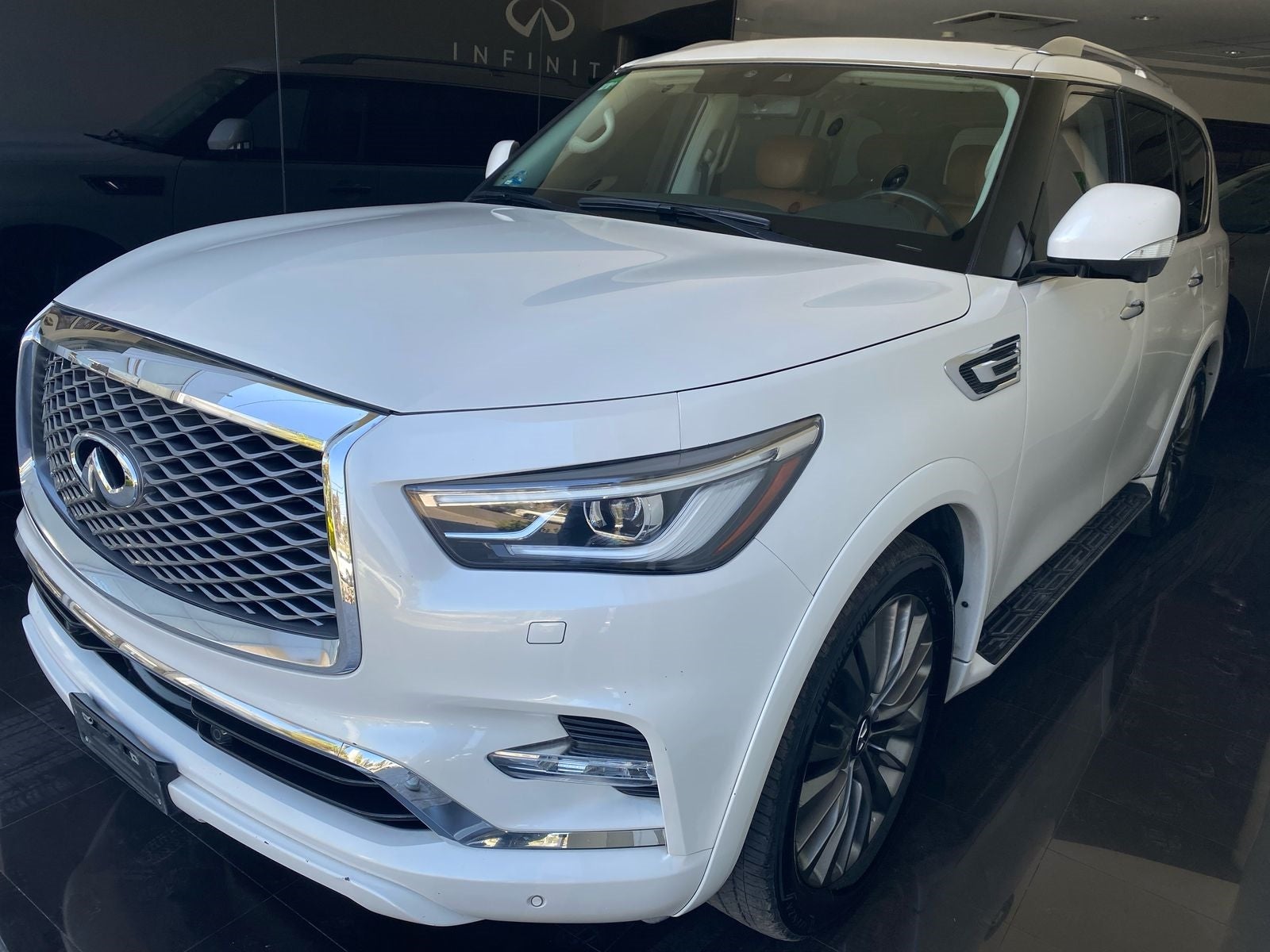 2021 INFINITI QX80 SENSORY, V8, 5.6L, 400 CP, 5 PUERTAS, AUT, 8 PASAJEROS