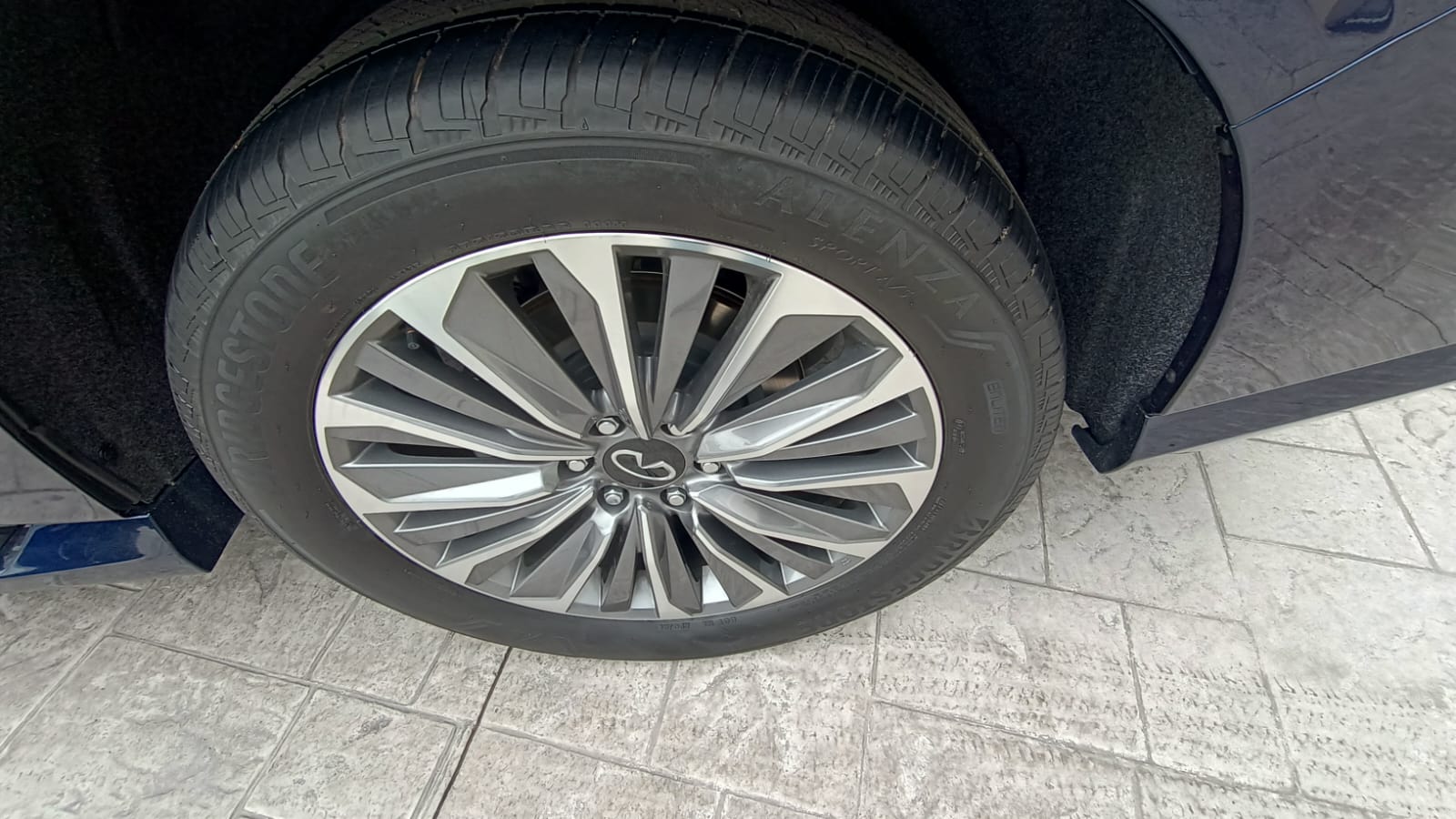 2025 INFINITI QX80 4WD, V6, 3.5L, 450 CP, 5 PUERTAS, AUT, 7 PASAJEROS