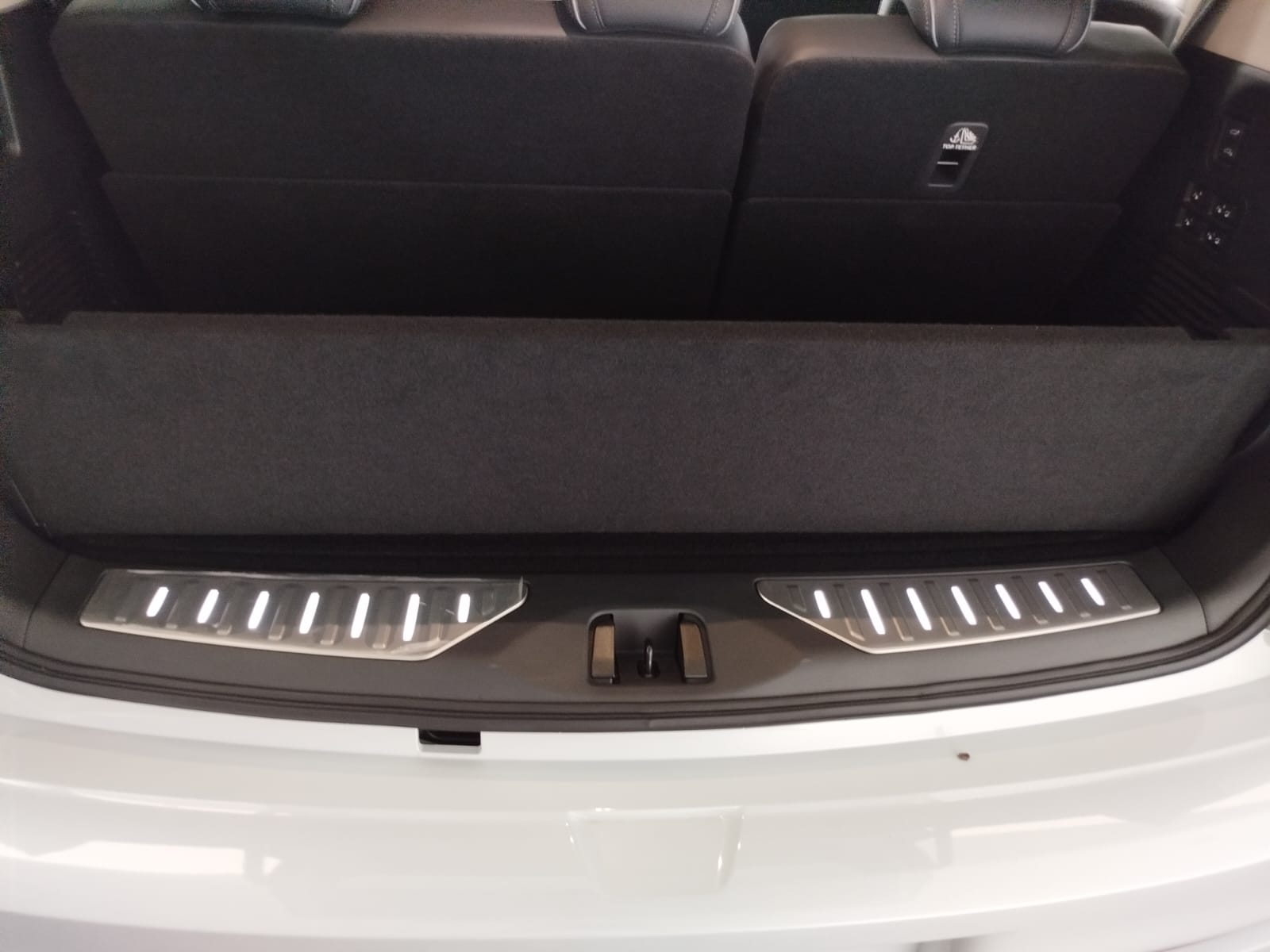 2025 INFINITI QX80 4WD, V6, 3.5L, 450 CP, 5 PUERTAS, AUT, 8 PASAJEROS