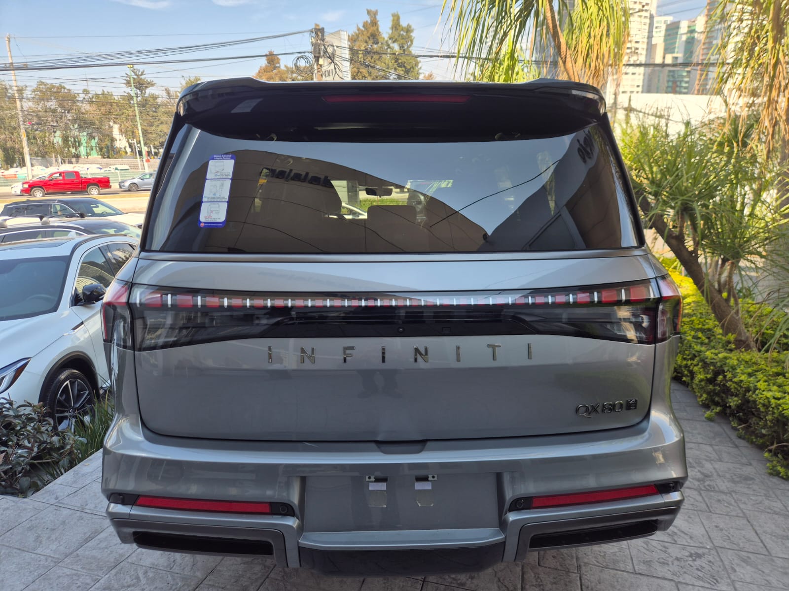 2026 INFINITI QX80 4WD, V6, 3.5L, 450 CP, 5 PUERTAS, AUT, 7 PASAJEROS