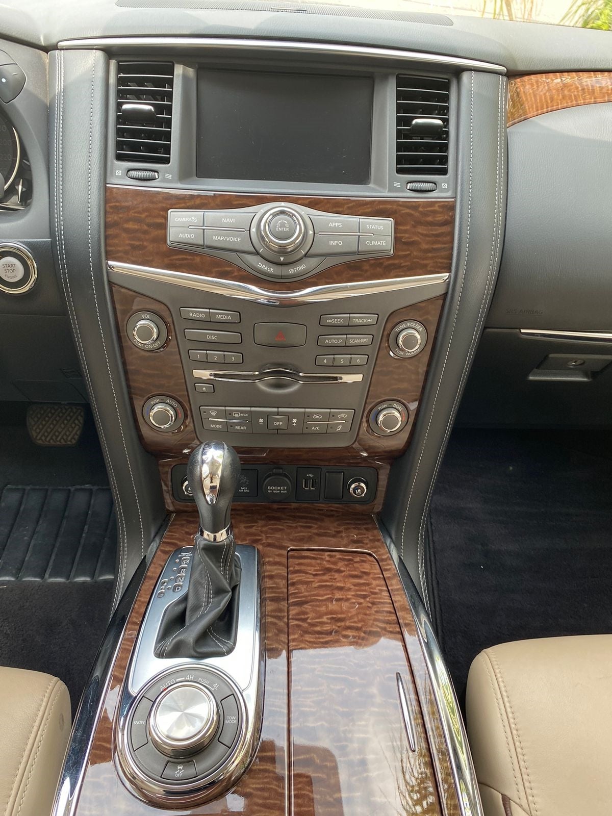 2020 Nissan Armada EXCLUSIVE, V8, 5.6L, 390 CP, 5 PUERTAS, AUT