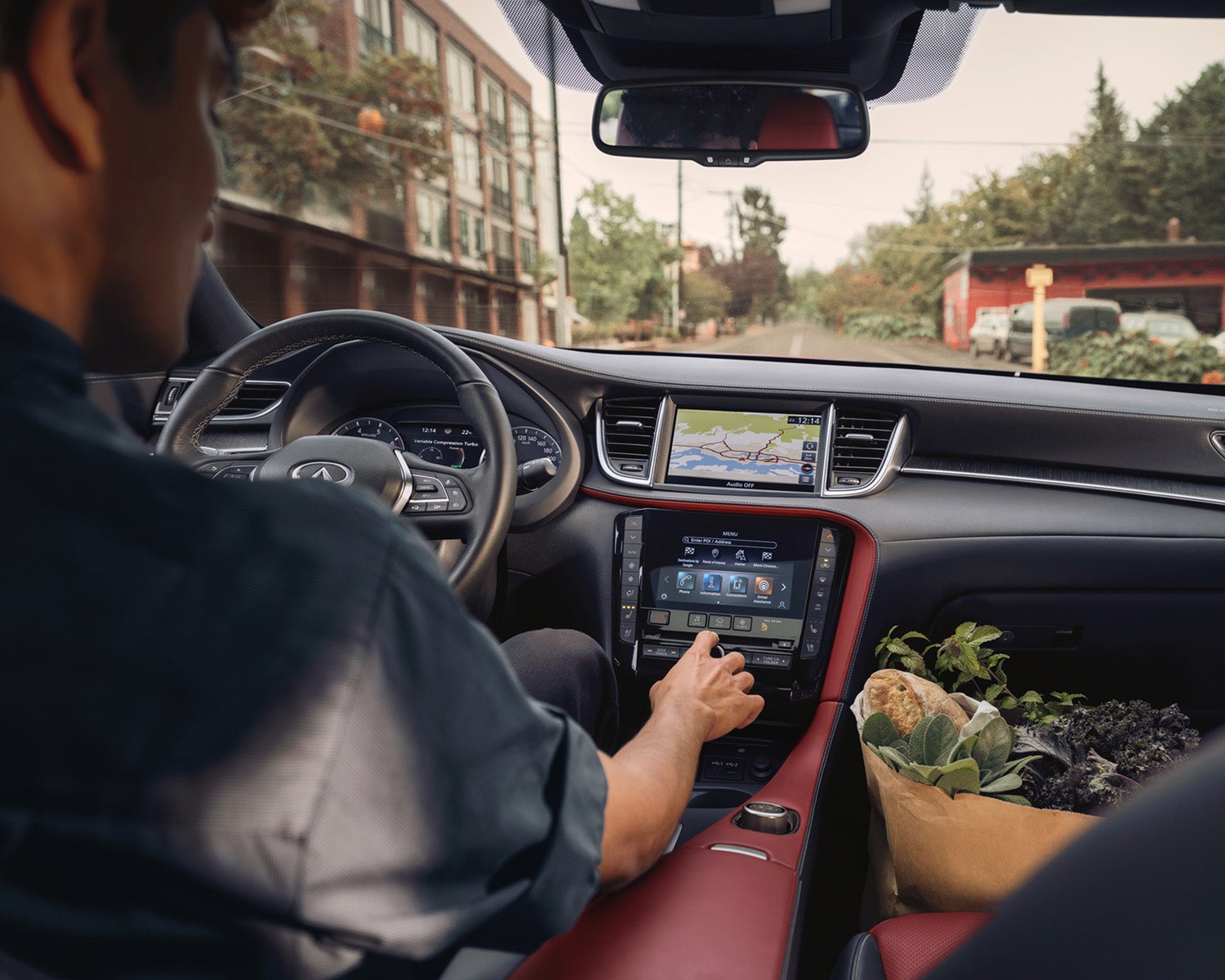 INFINITI QX50 using InTouch infotainment system